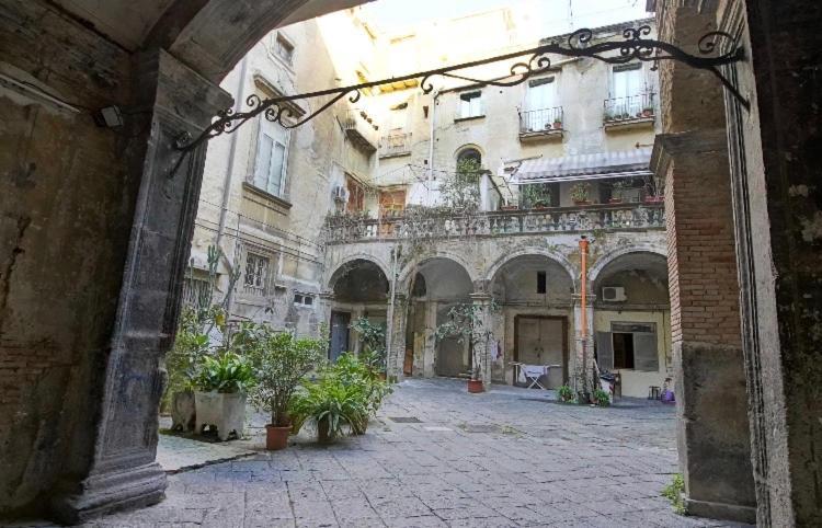 Santi Apostoli House Apartment Napoli Ngoại thất bức ảnh